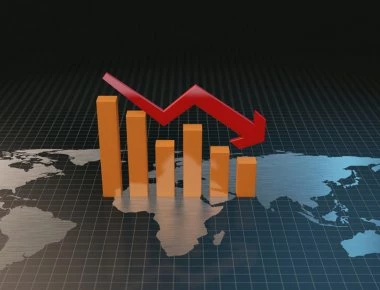 Προειδοποίηση από ΔΝΤ: «Σύννεφα» μαζεύονται πάνω από την παγκόσμια οικονομία